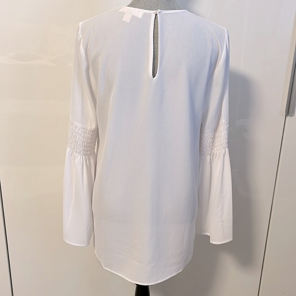 MICHAEL KORS NWOT Long Bell Smock Detail Sleeve White Blouse, Size M - Picture 5 of 11